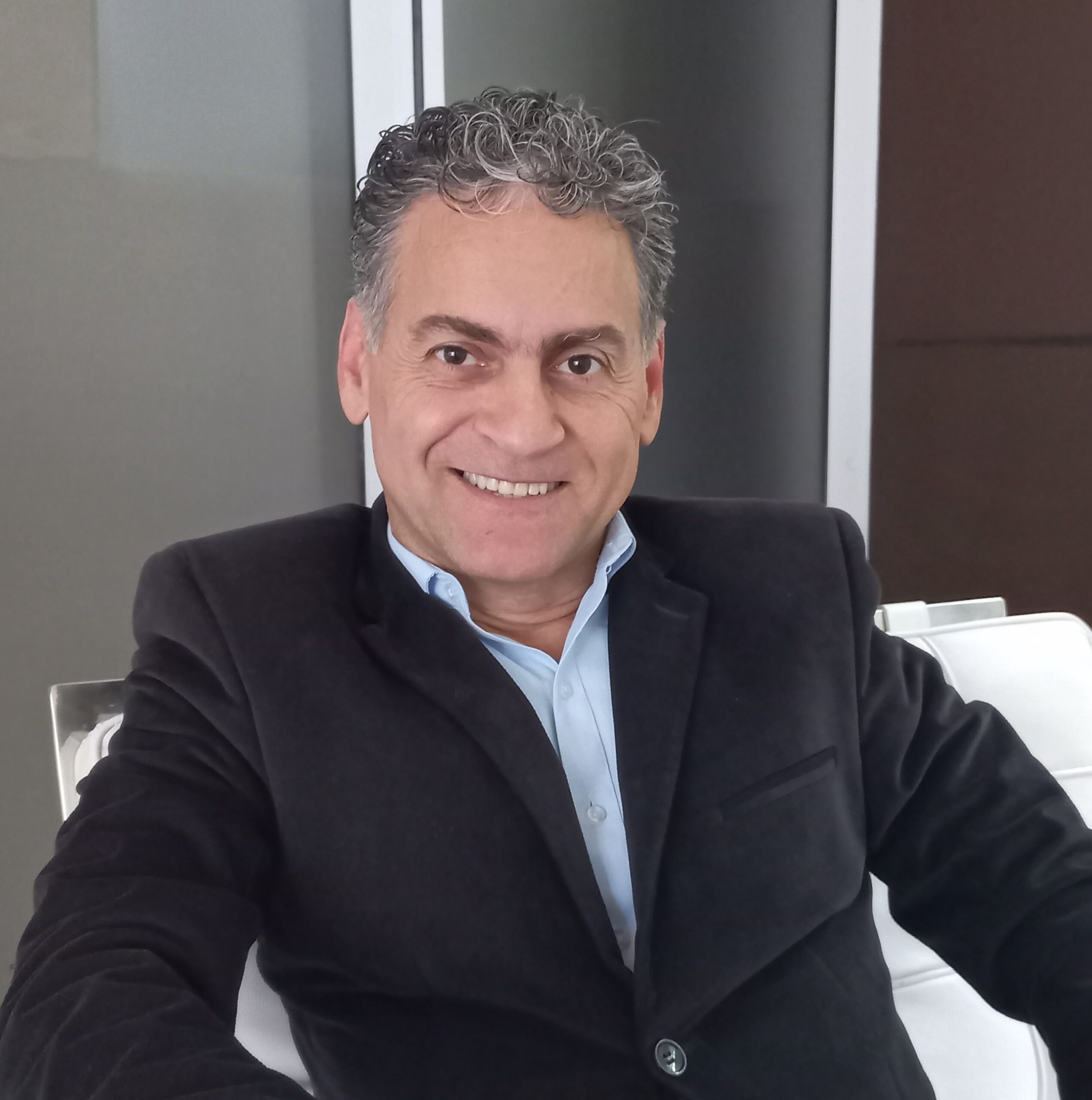 Antonio Geraldes - Mentor Smart Company